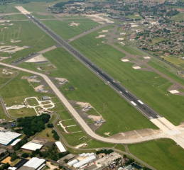 英媒：美空军证实，在三处驻英美军基地上空发现不明身份无人机